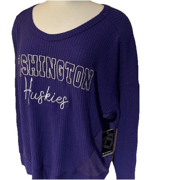 NEW Washington Huskies Colosseum Athletics Purple Pullover  Women's M - Picture 3 of 9